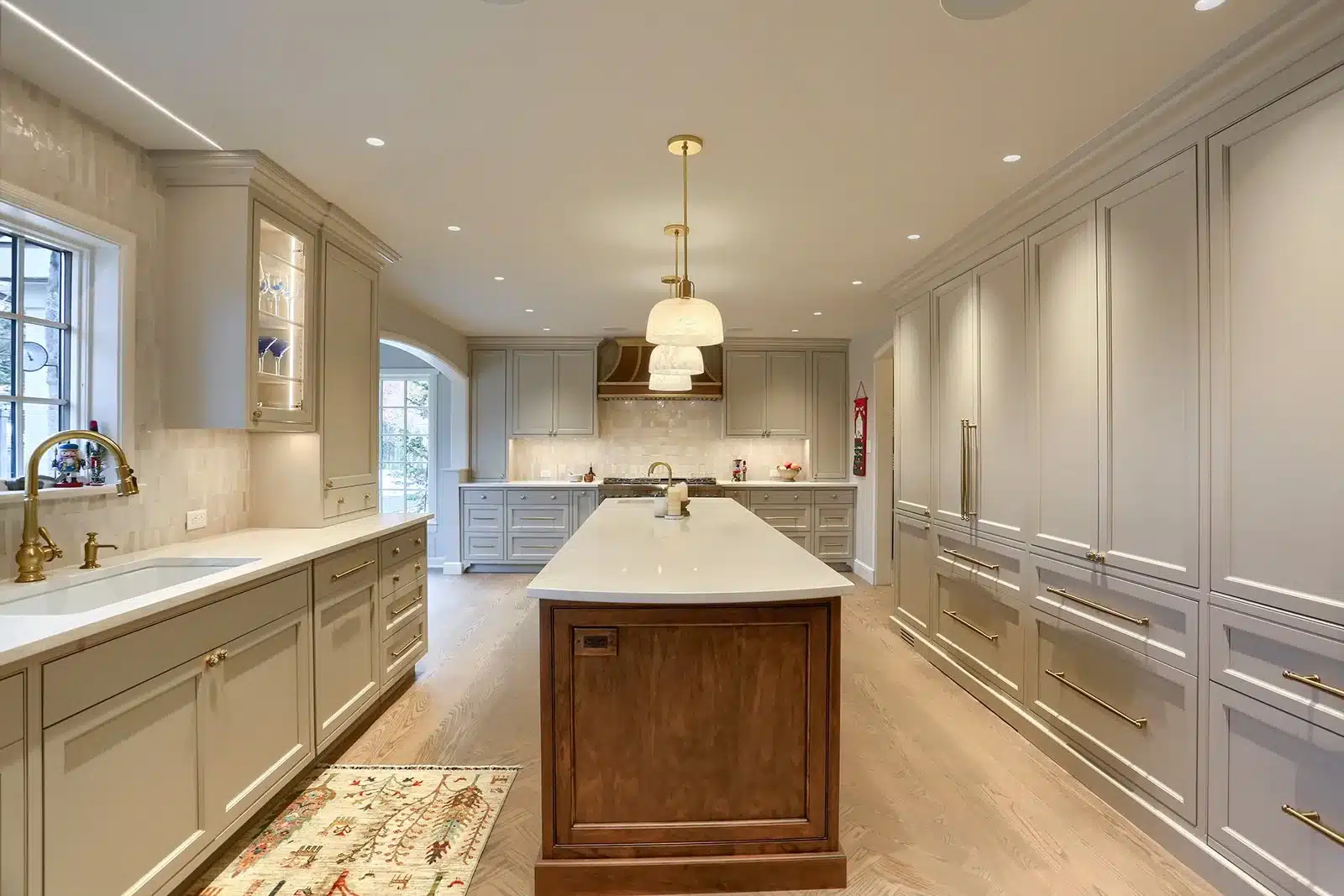 classic-refinement-20-CJ2A2635