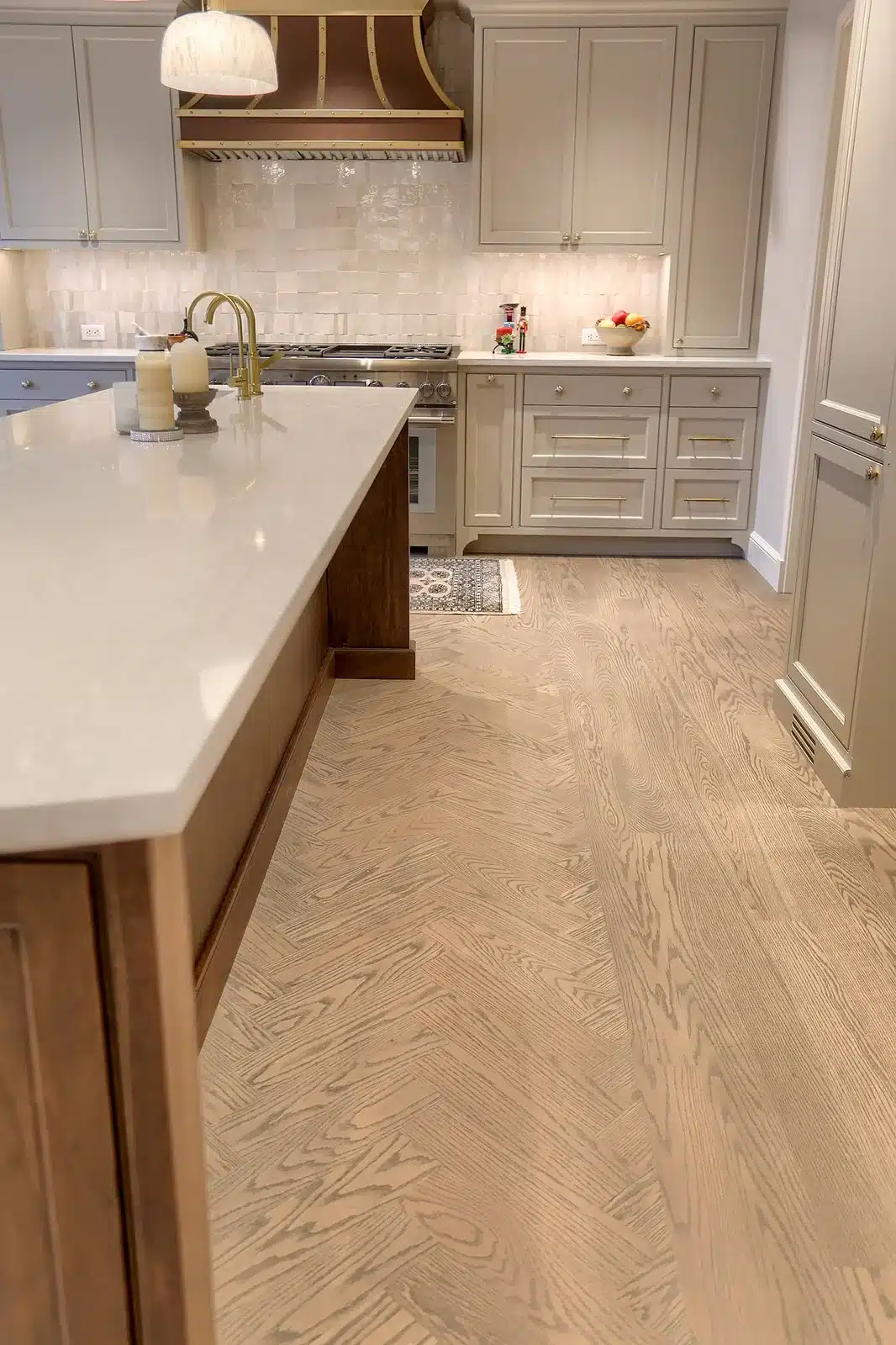 classic-refinement-30-CJ2A2685