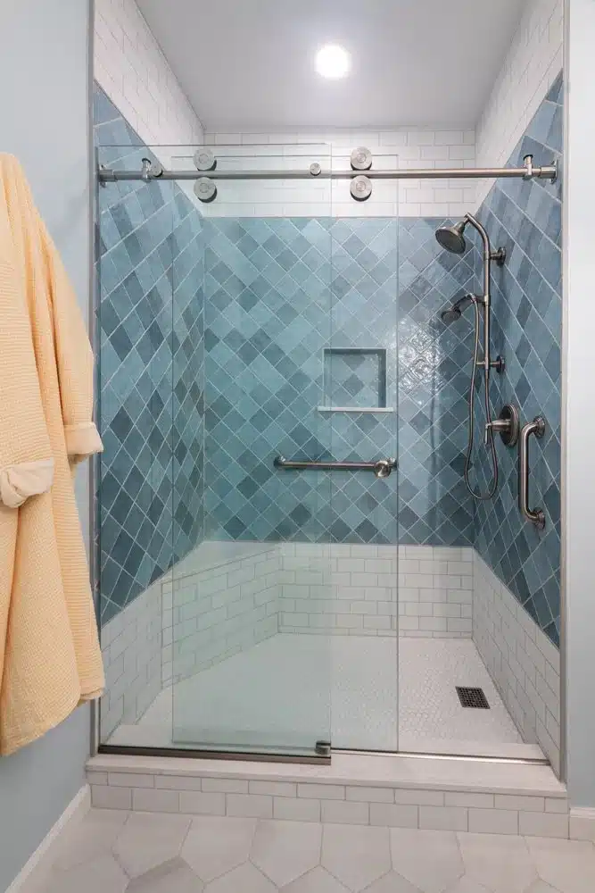 calming-blue-bathroom-1