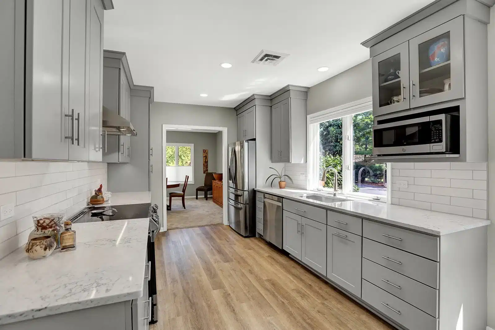 condominium-kitchen-2