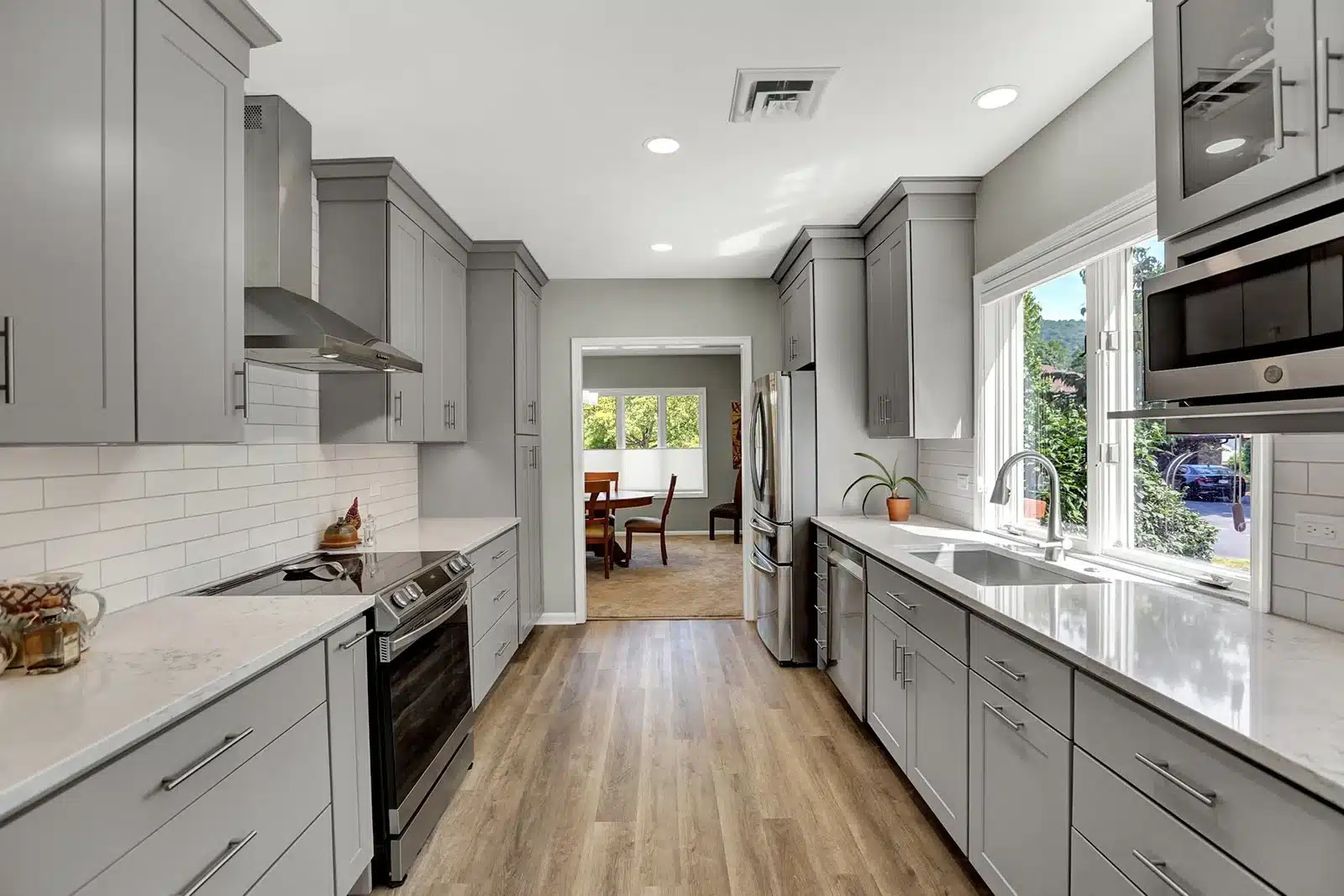 condominium-kitchen-3