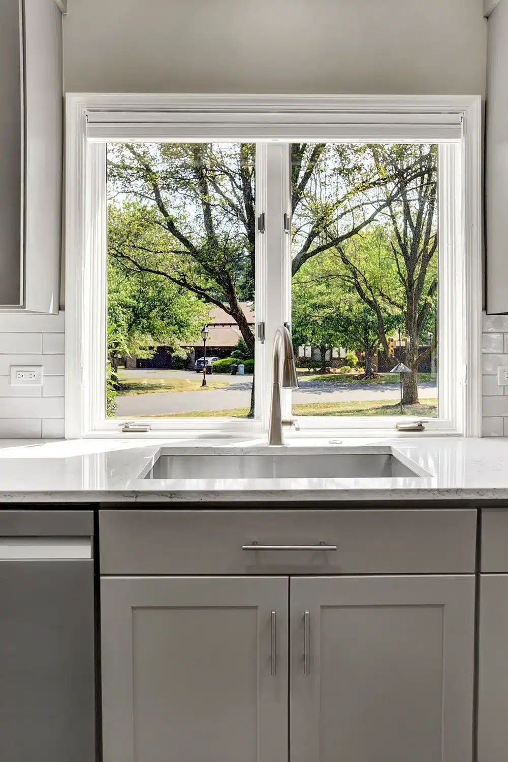 condominium-kitchen-7