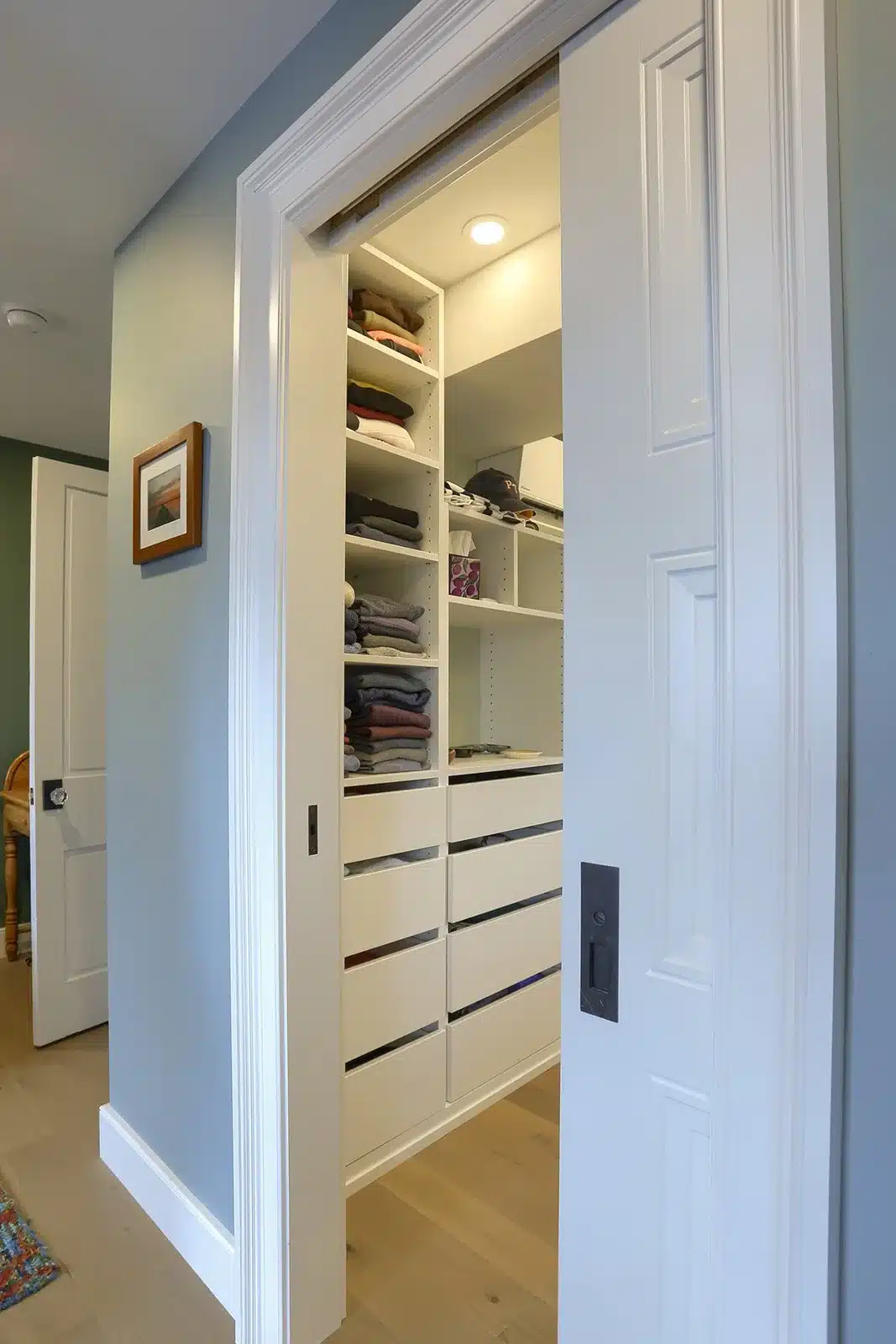 contemporary-primary-suite-13
