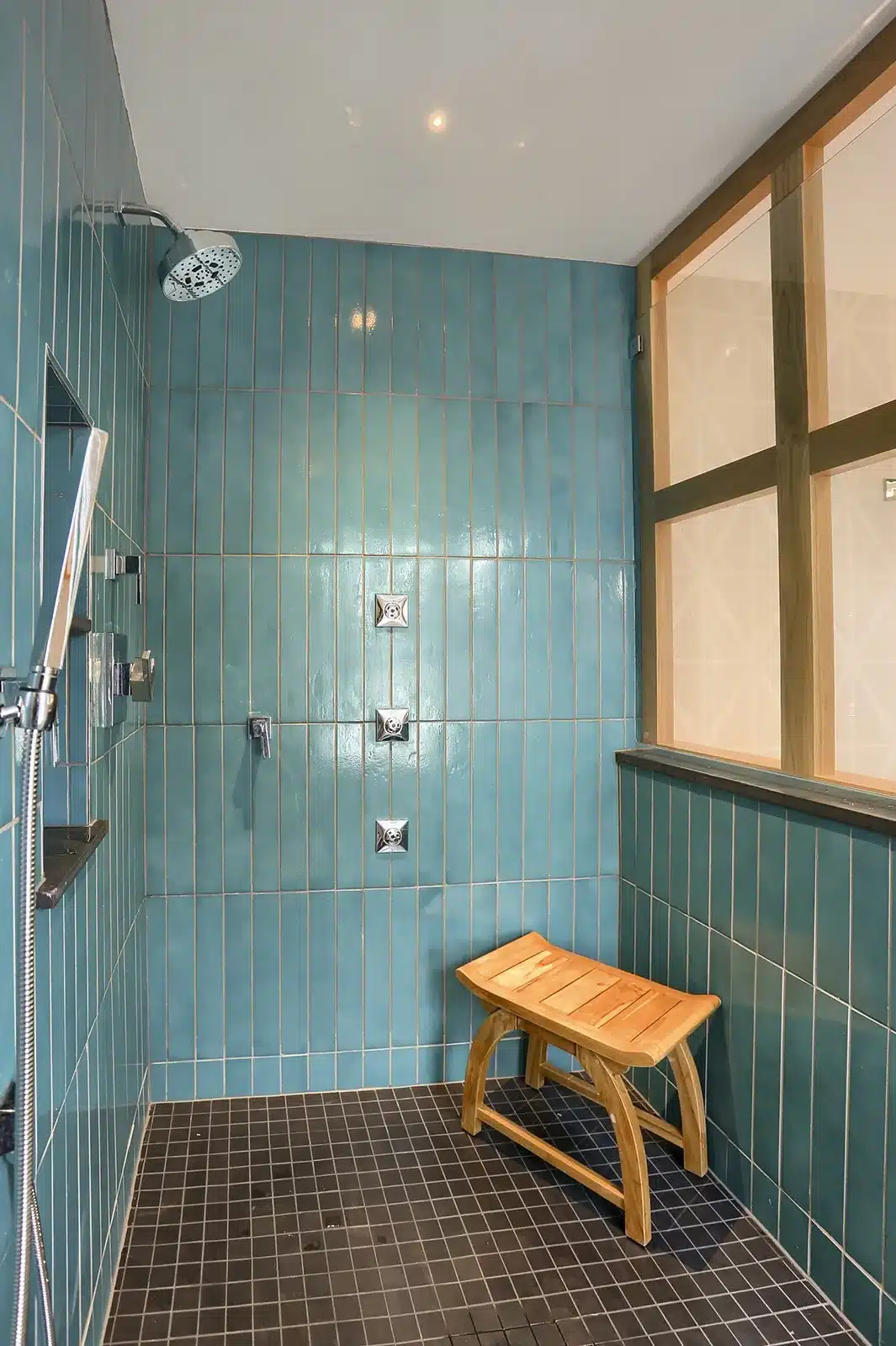 contemporary-primary-suite-20