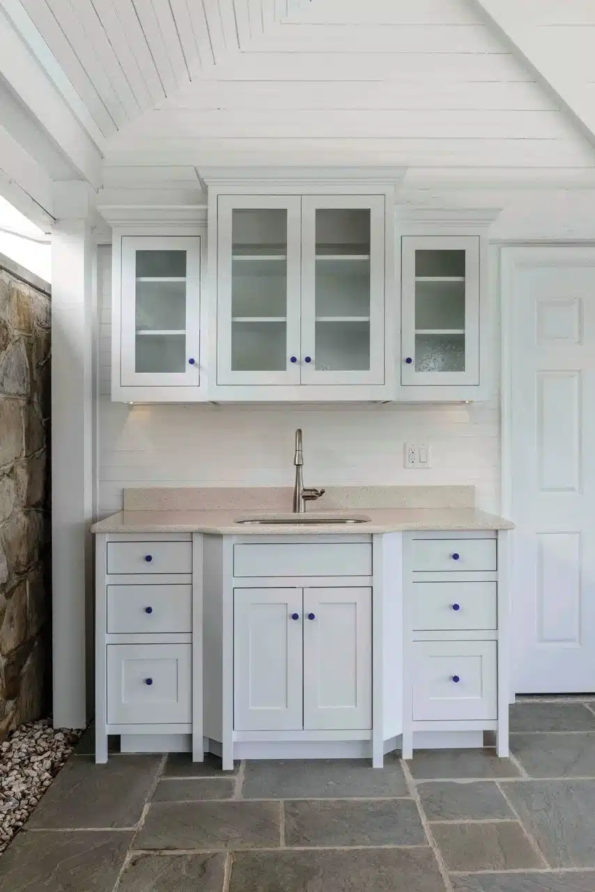 poolhouse-cabinetry-3-full