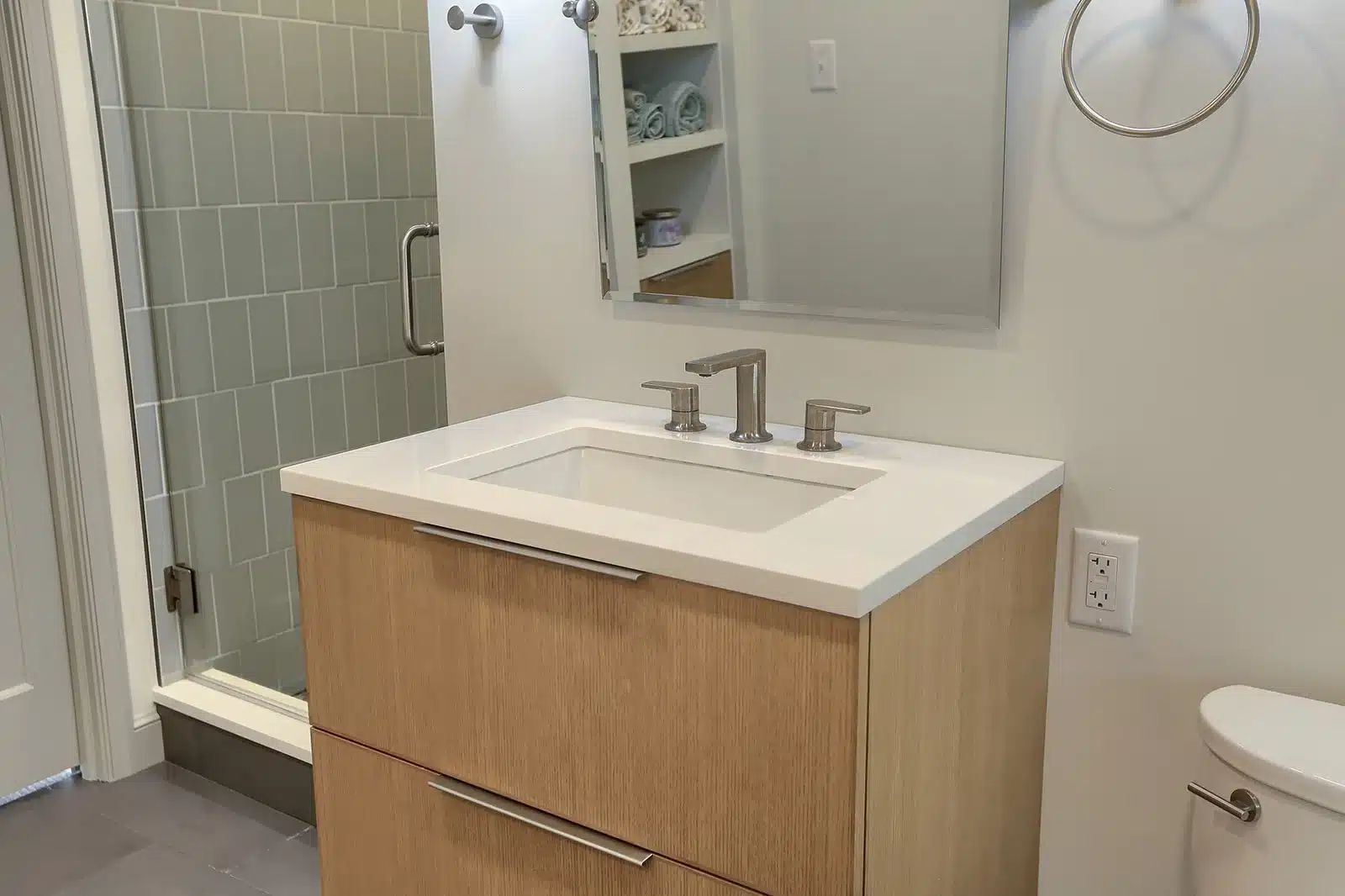 serene-bath-vanity1