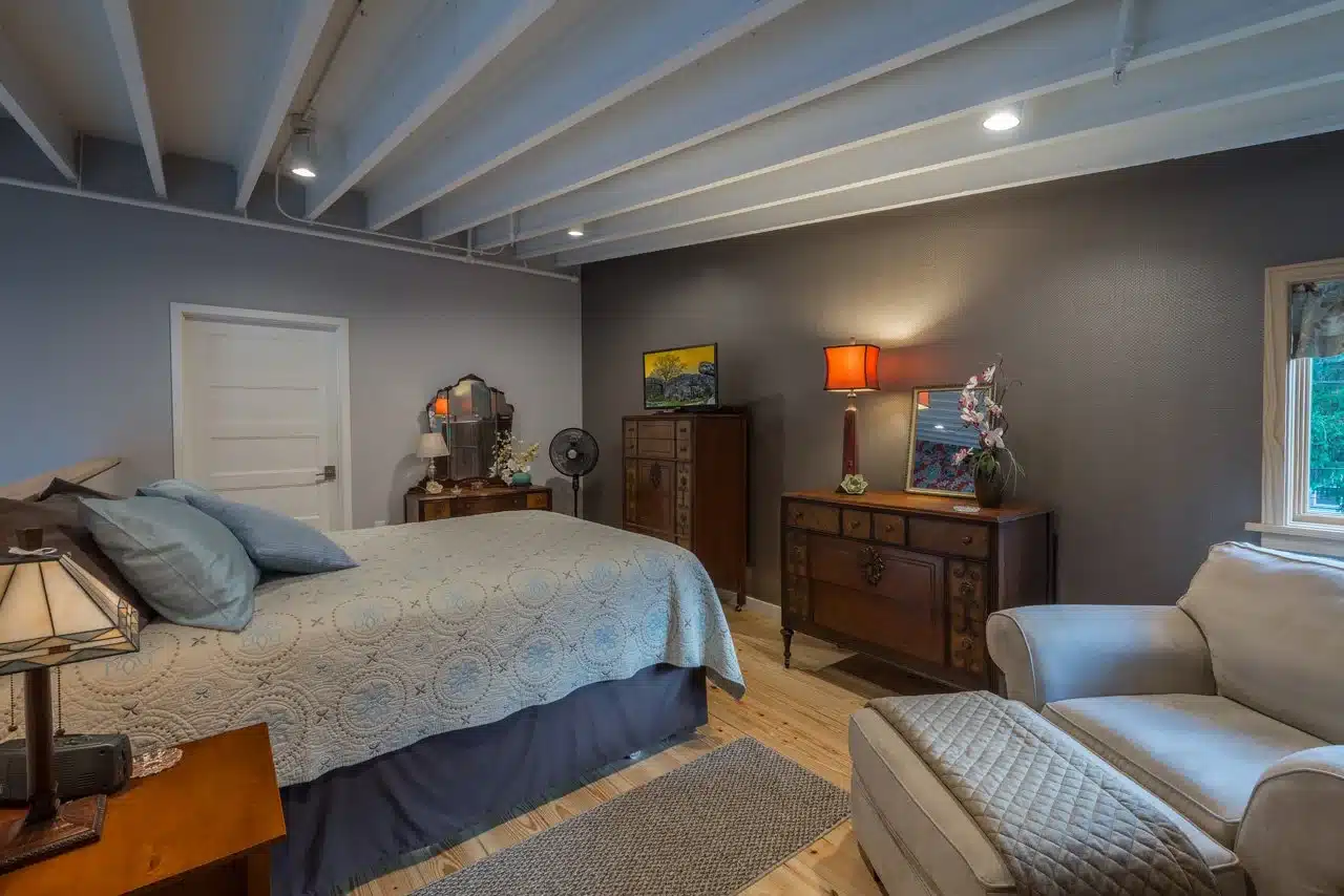 small-living-loft-6-full